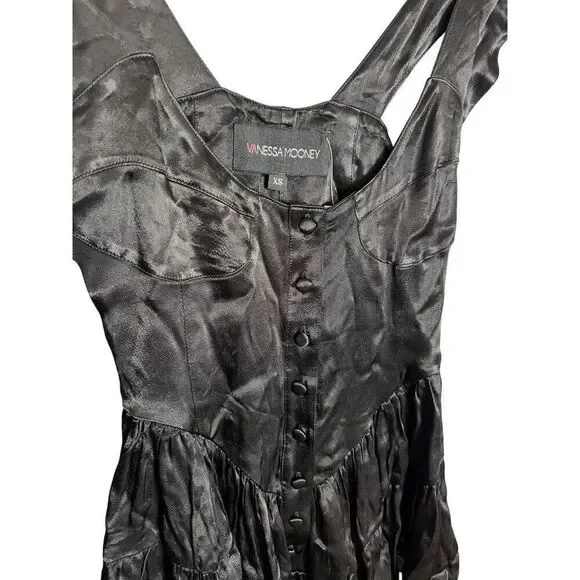 vanessa mooney elisabeth dress black Signature Pleated Waist Volume Mini Dress main image 0